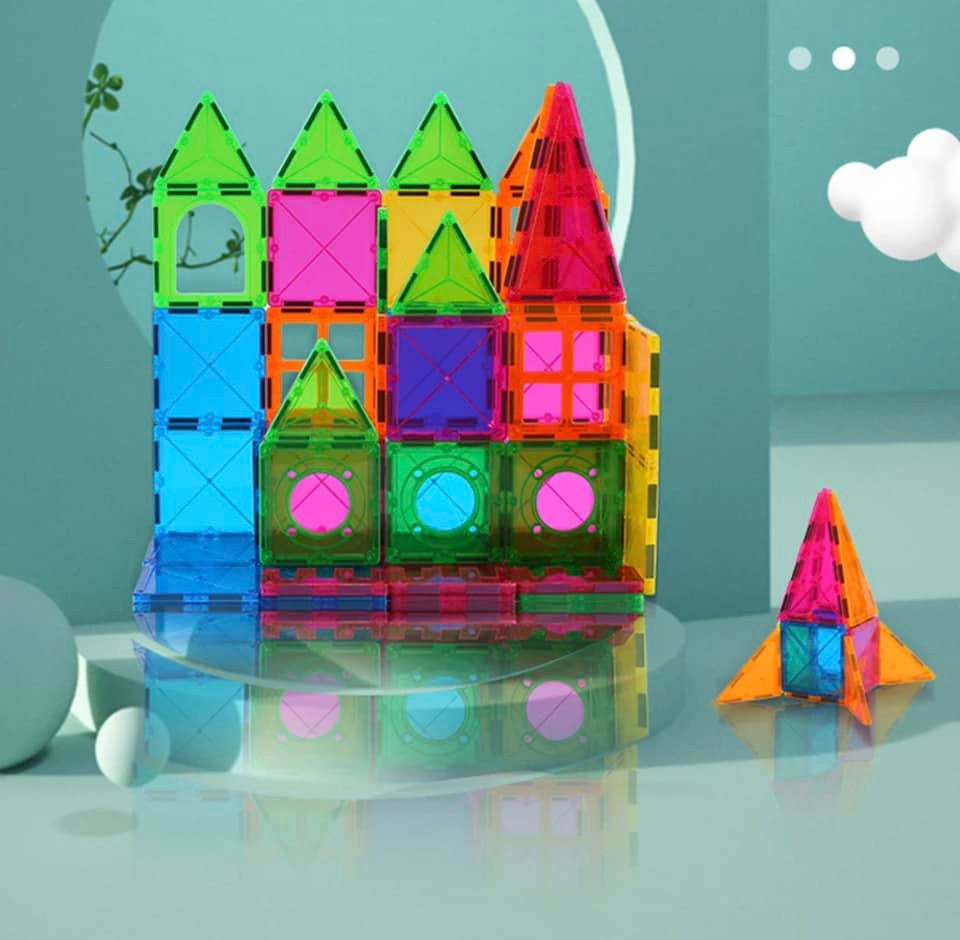 120 db mágneses építő szett négyzetekkel, háromszögekkel, ablakokkal, kapukkal, kerítésekkel és autókkal