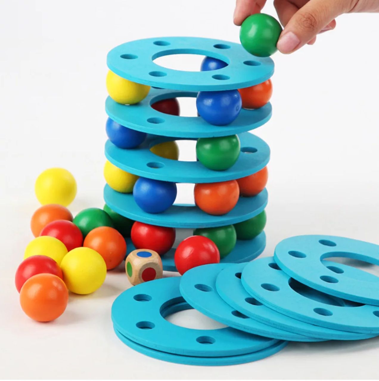 Szivárvány labda torony fa játék