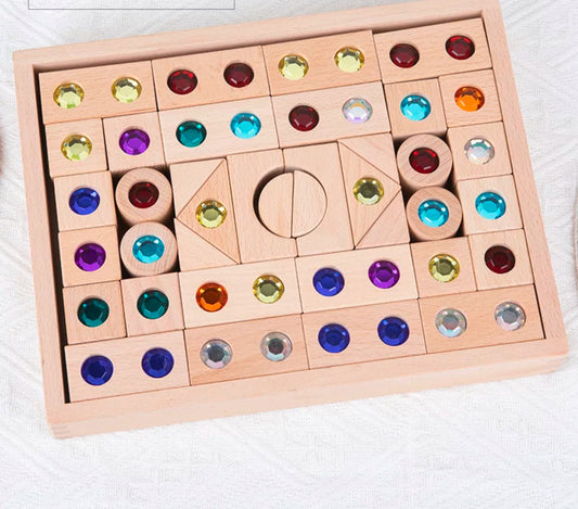 Fából készült 50 darabos bükk kristályablakos építő játék