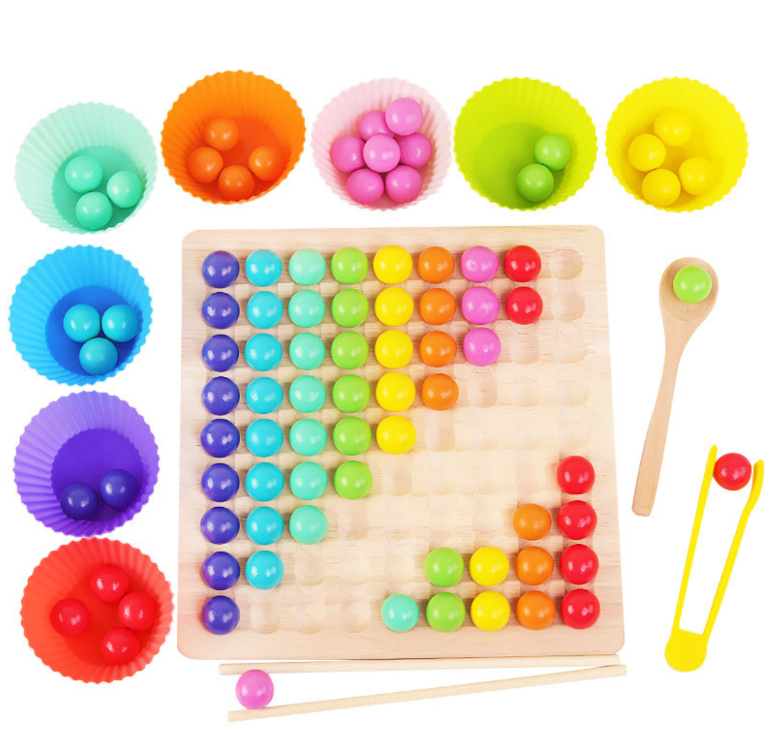 Montessori szivárvány színű gyöngyök társasjáték