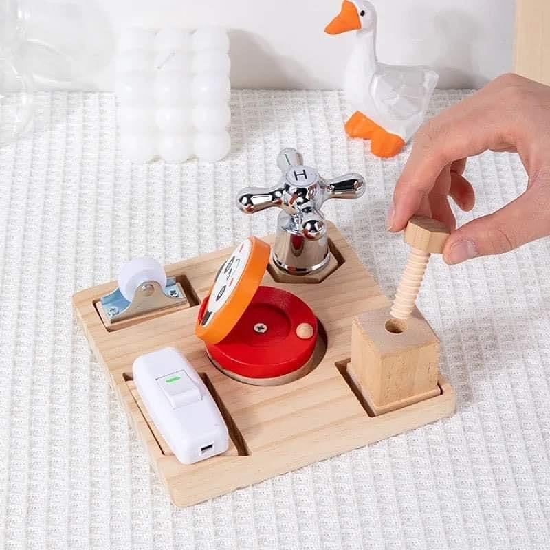 Geometriai matató fa kocká