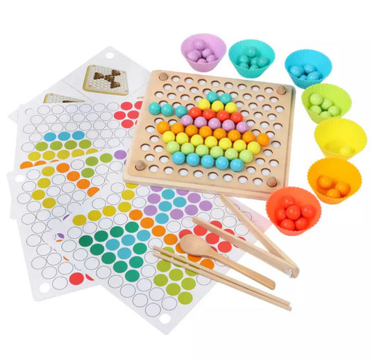 Montessori szivárvány színű gyöngyök mozaik oktató játék- BEAD HOLDER