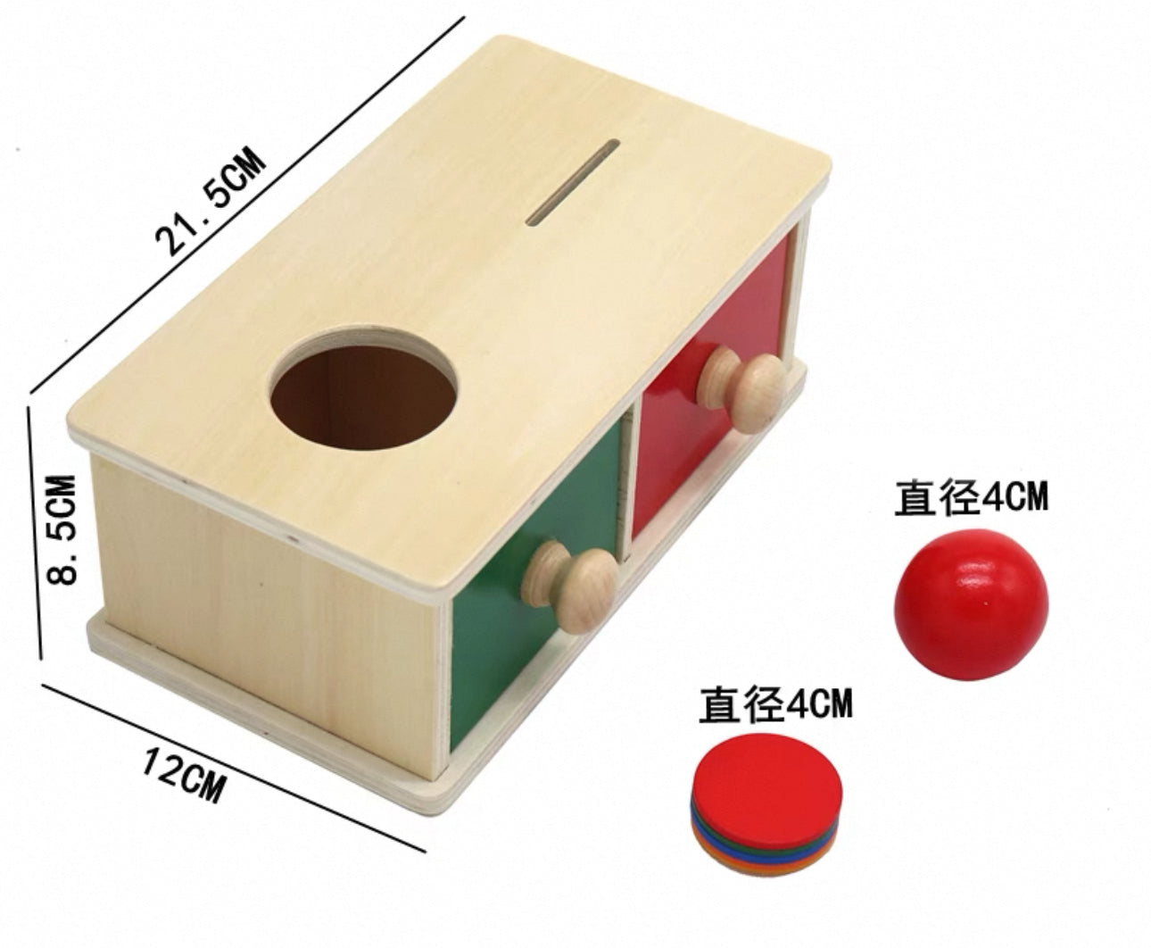 Kisgyermek Montessori fiókos dobozzal és érmékkel