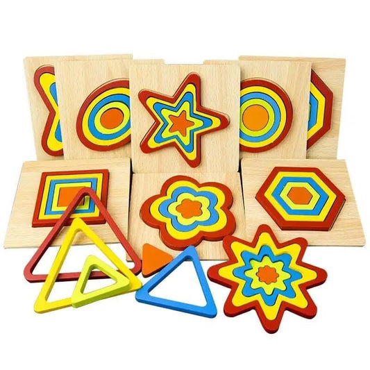 Fa táblás egymásba rakható színes puzzle 6 különböző alakzatban