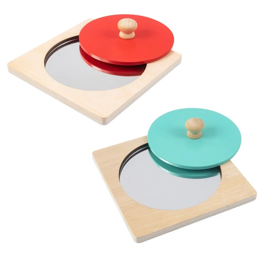 Montessori fa tükör puzzle piros és zöld fedéllel a tárgyállandóság tanulásához