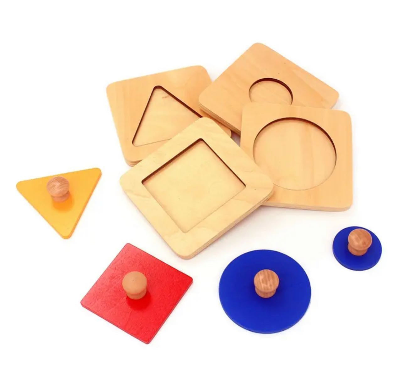 Fából készült Montessori geometria formák puzzle (4db)